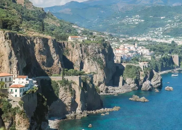 לינה וארוחת בוקר Luxe Sur