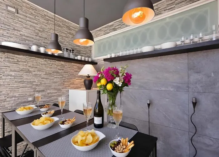 Luxe Sur Bed & Breakfast