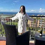 Luxe Sur Готель типу 